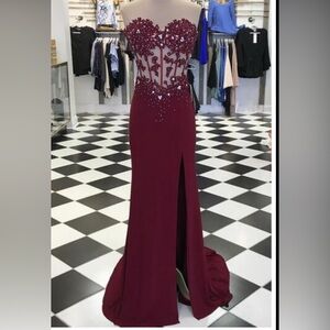 Jasz Couture Burgundy Red Mermaid Chiffon Sweetheart Beading Crystals Prom